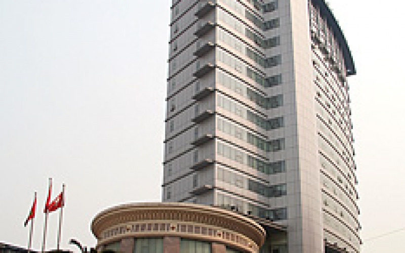 南昌市西湖區(qū)丁公路117號江西安源科技信息中心大樓（煤炭大廈）整體轉(zhuǎn)讓