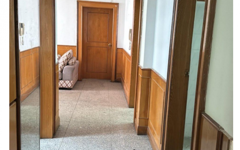 中華北路325號4棟5層附9號轉(zhuǎn)讓（持有方：貴州省機關(guān)事務(wù)管理局國有資產(chǎn)管理服務(wù)中心）